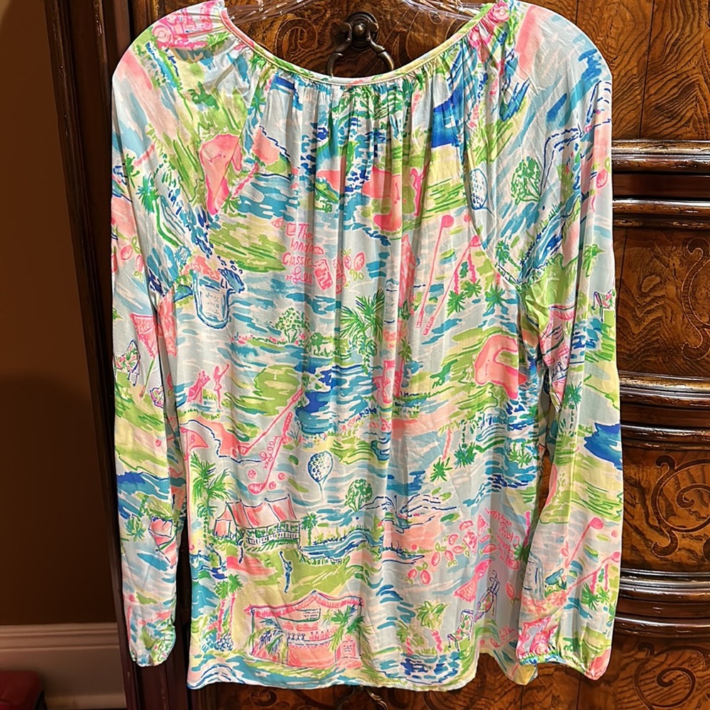 Lily Pulitzer Top! Like New! Size Small - image 4